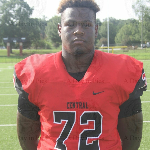 Meet your Posher, Ivan - Picture 1 of 1